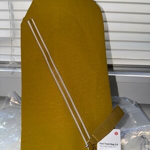 Lululemon Athletica Yellow Fast Track Bag 2.0